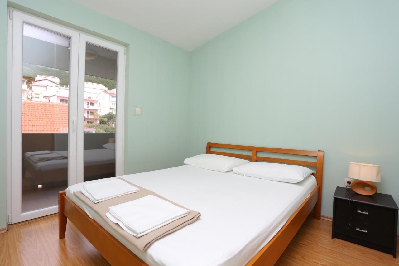 Apartments By The Sea Nemira, Omis - 17039 Tice Εξωτερικό φωτογραφία